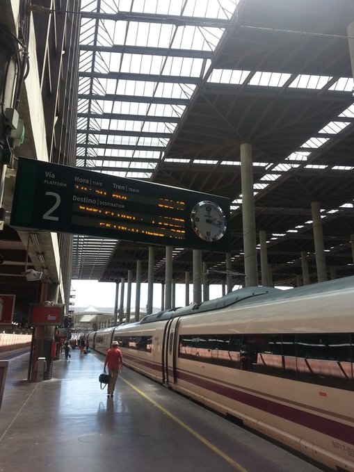 le train du retour, séjour à Madrid - l'autre ailleurs à Madrid