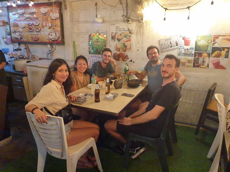 dîner en belle compagnie - Bangkok encore - l'autre ailleurs en Thaïlande, une autre idée du voyage