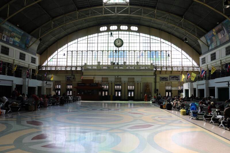 la gare de bangkok hua lamphong 3568