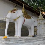 le temple de Doi Suthep près de Chiang Mai - l'autre ailleurs en Thaïlande, une autre idée du voyage