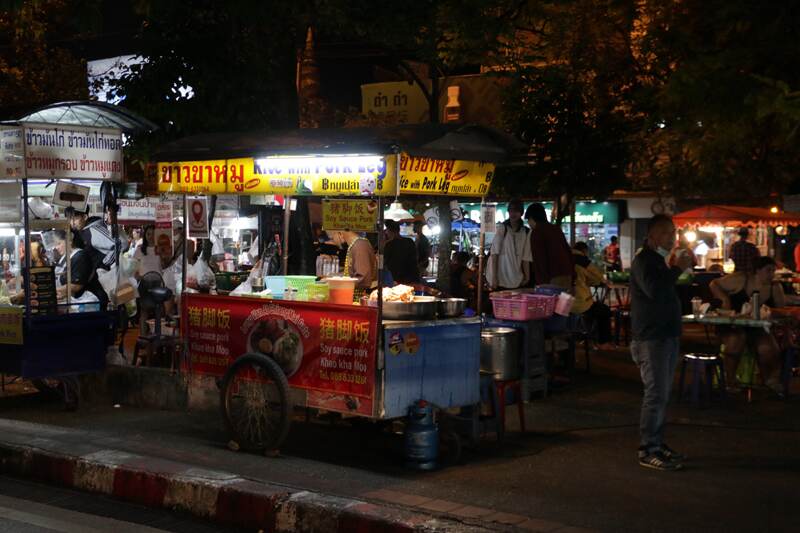 street food de nuit a chiang mai 3815