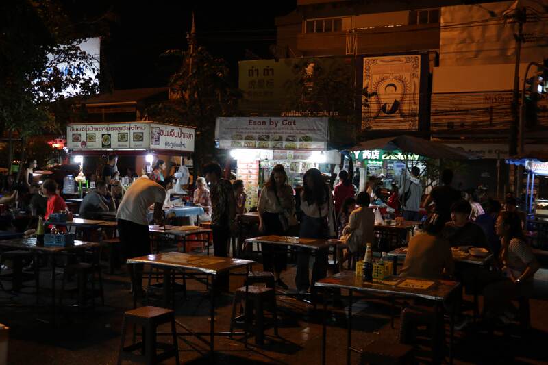 street food de nuit a chiang mai 3818