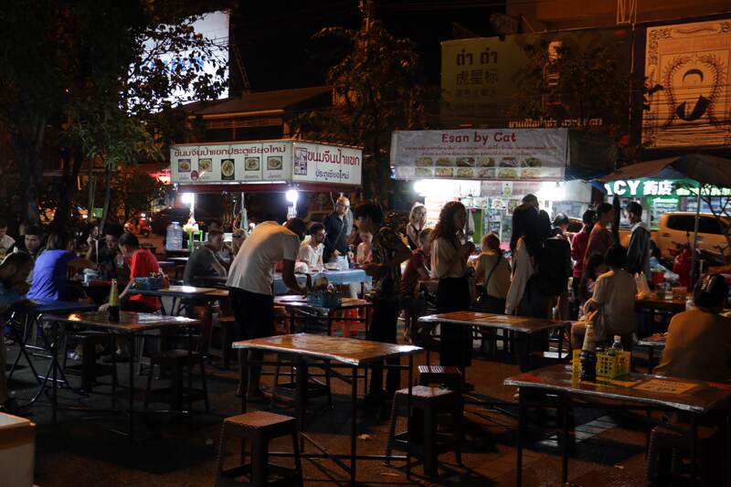 street food de nuit a chiang mai 3819