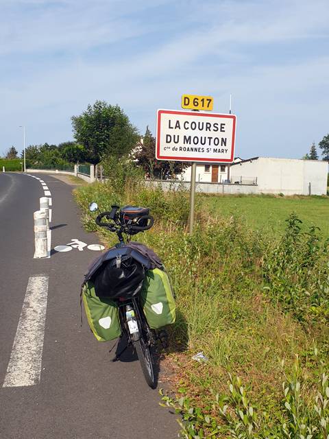 Aurillac Conques Voyage en velo 01