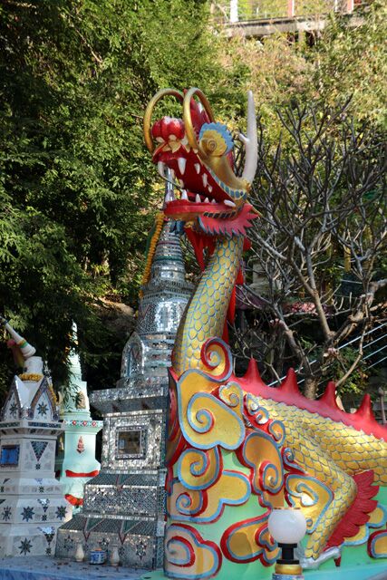 wat tham tangkornthong kanchanaburi 8070