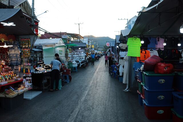 night market hua hin 9333