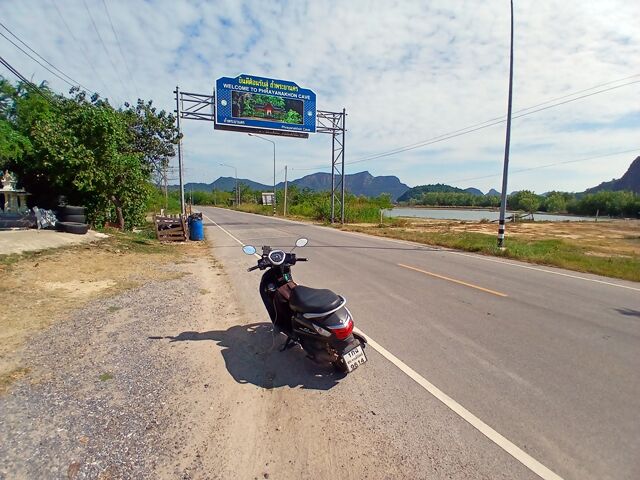 vers phrayanakhon cave hua hin 142035