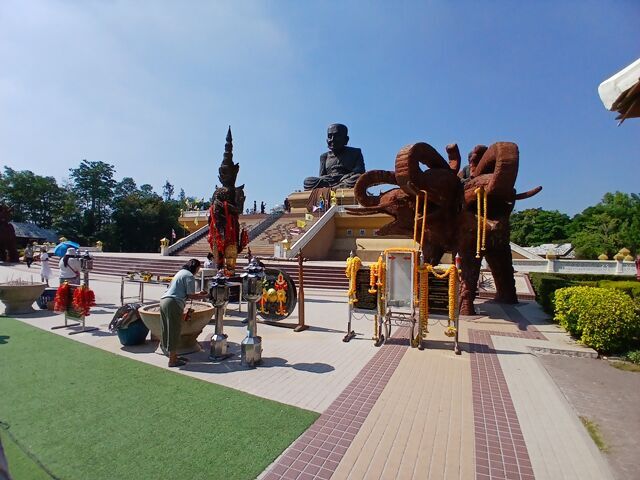 wat huay mongkol hua hin 112237