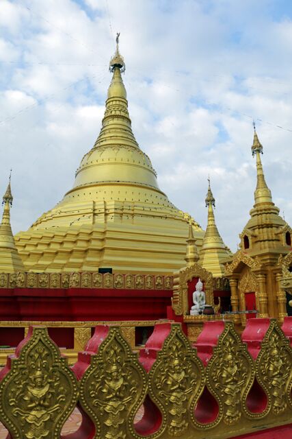 Shwedagon Replica Pagoda khlong hae 9780