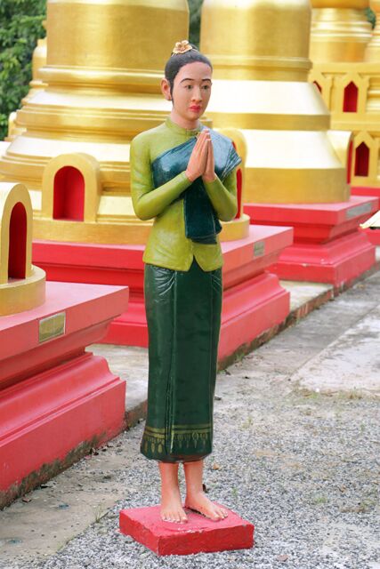 Shwedagon Replica Pagoda khlong hae 9795