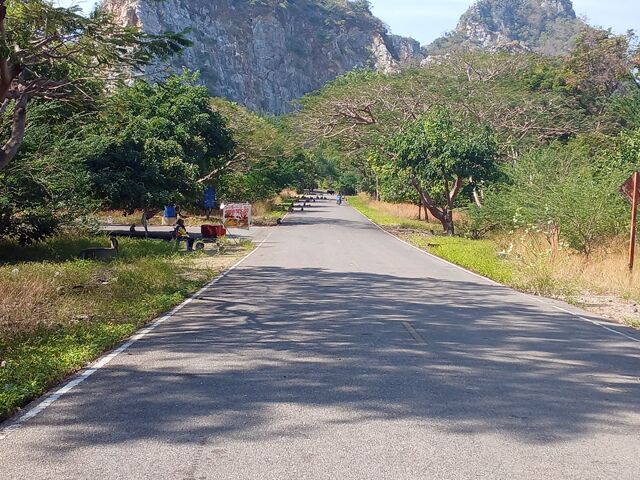 Khao Ngu Rock Park Ratchaburi 130655