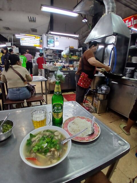 diner de noel marche de nuit ratchaburi 193120