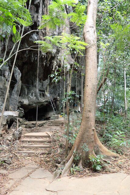 Tiger Cave (Wat Tham Suea) Krabi 0255