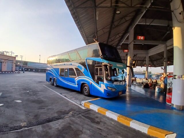 bus bangkok chiang mai 072336