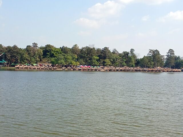 Huay Tung Tao Lake Chiang%20Mai 132306