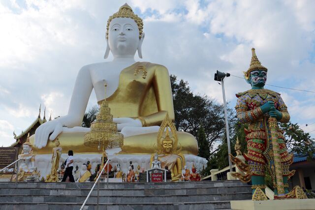 Wat Phra That Doi Kham Chiang Mai 0756